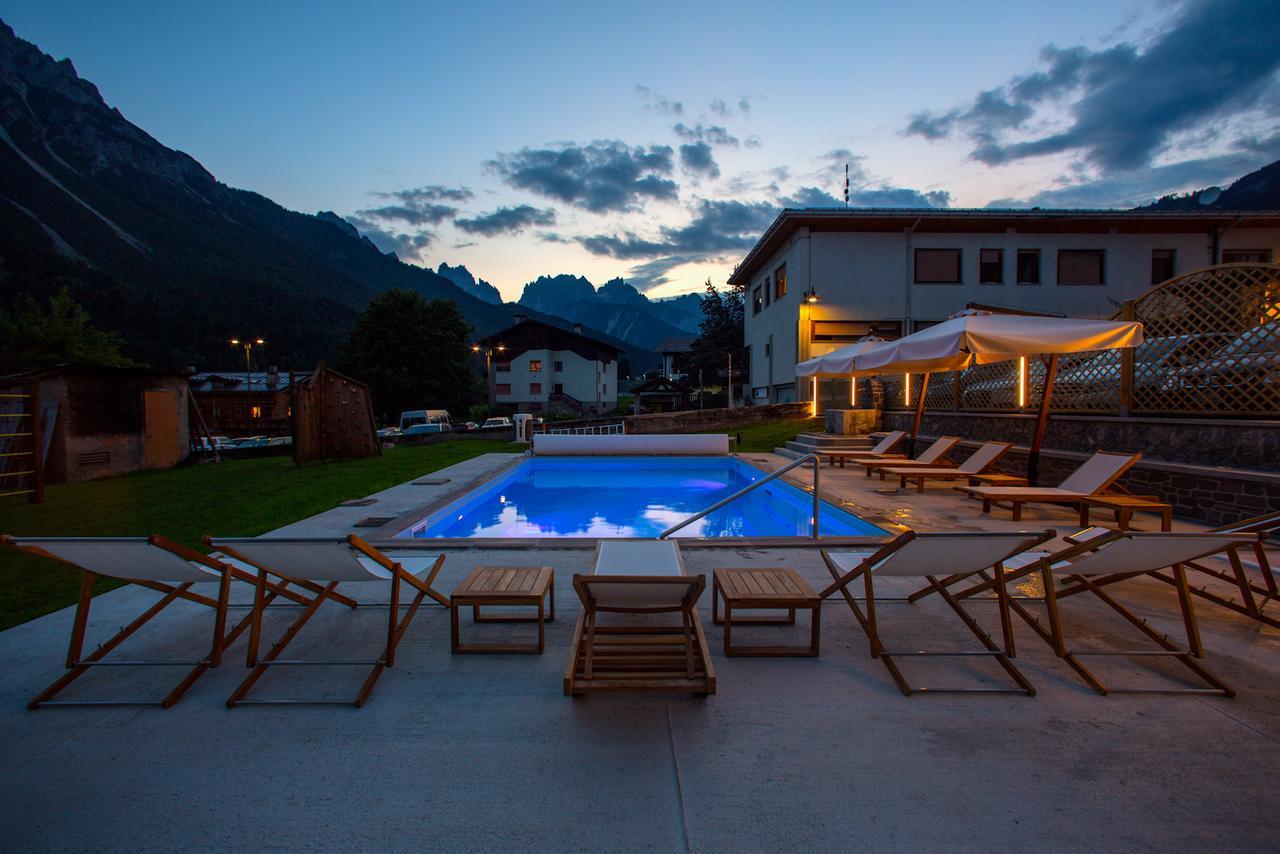 Hotel Posta Forni di Sopra Kültér fotó
